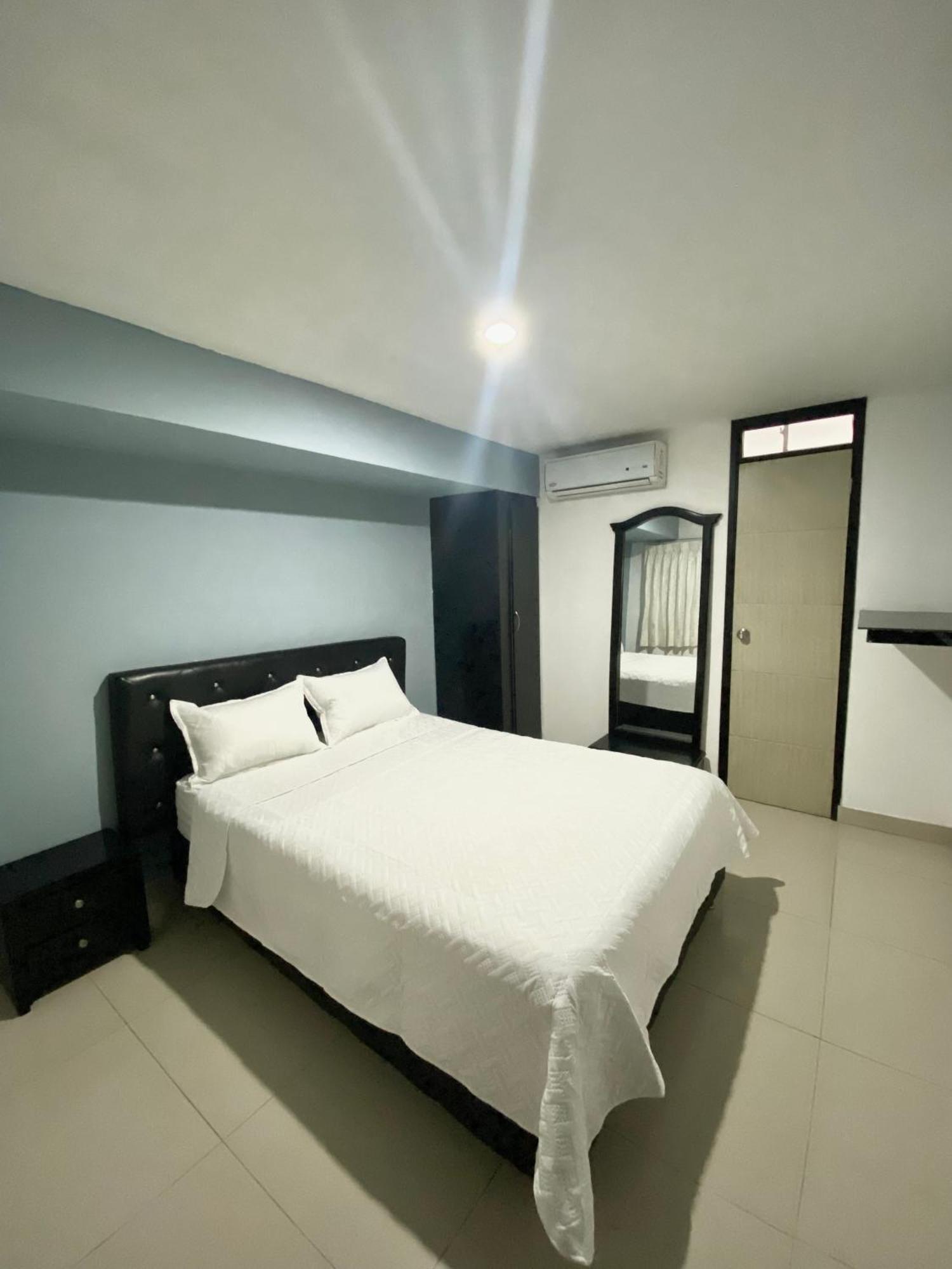 Hotel Estefania Princess 84 Барранкилья Экстерьер фото